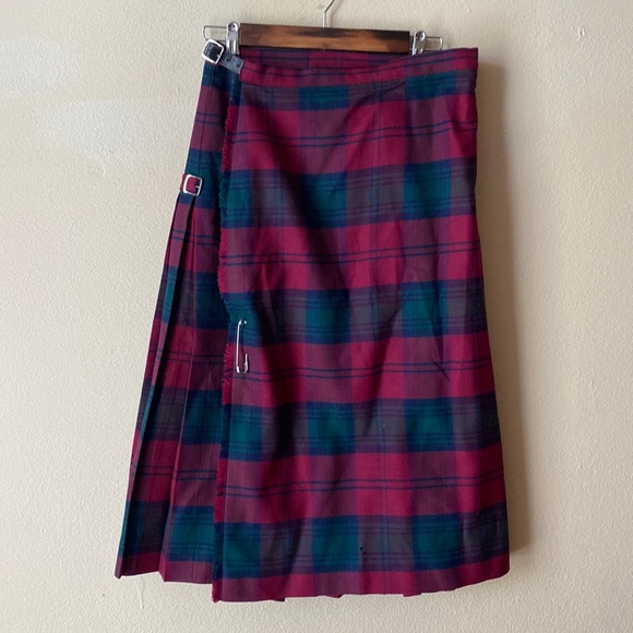 Vintage “The Scotch House” plaid wrap around buckle knee length kilt size 12 - Picture 5 of 14